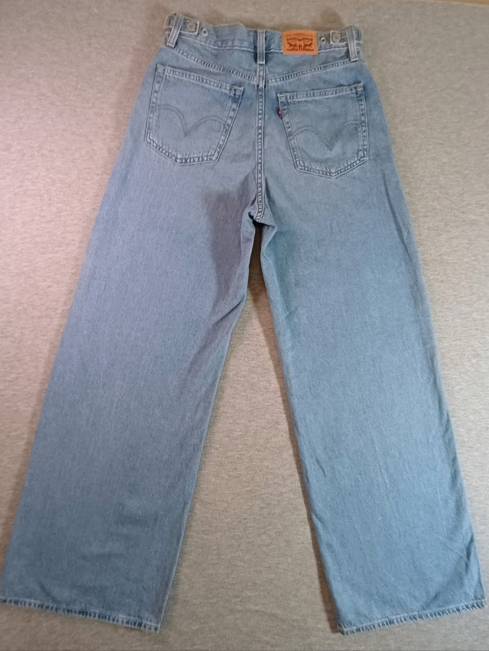 Levi's Women's Size 27  Cinch Baggy Jeans - Picture 11 of 12